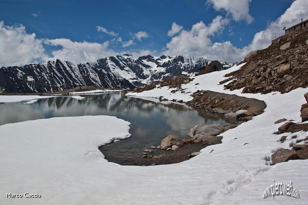 14_Nei pressi del rifugio.JPG